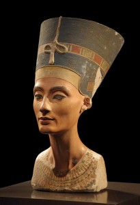 Nefertiti 1330 a. C., reina de la dinastía XVIII de Egipto, Gran Esposa Real de Akenatón